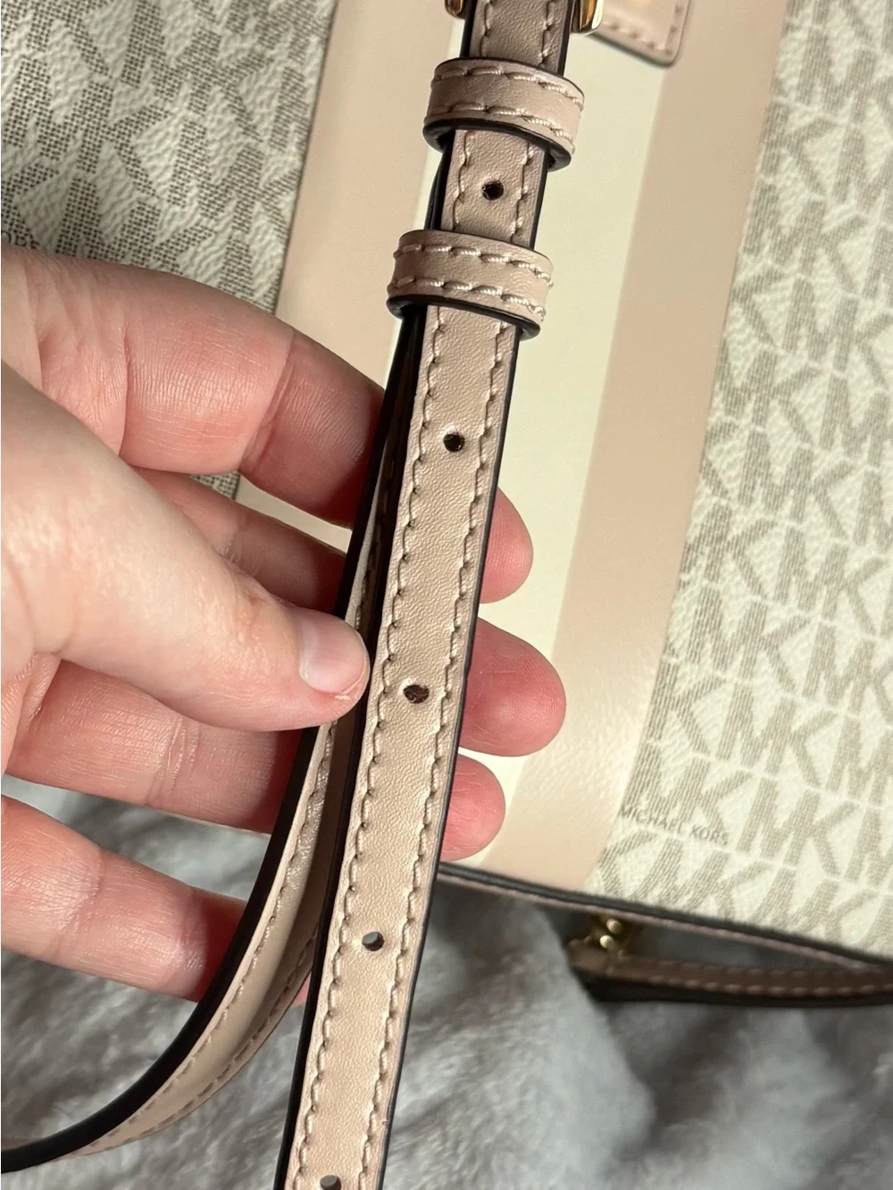 Michael Kors Blush Pink and Cream Signature Crossbody with Gold Hardware